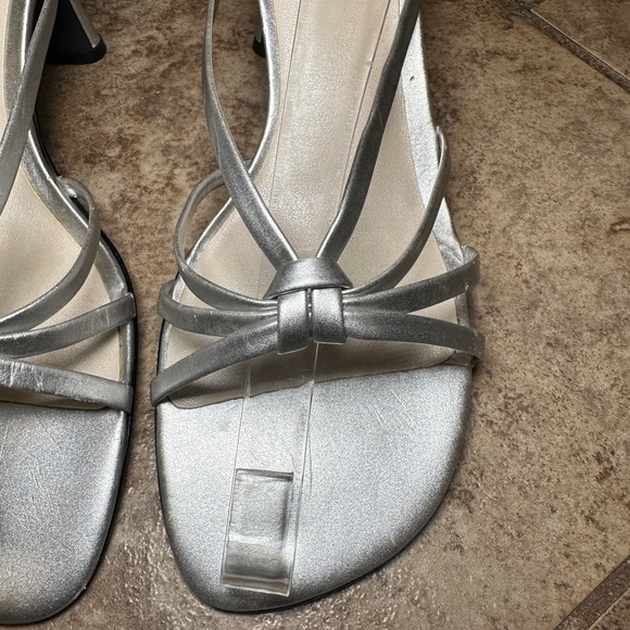 Silver Open Toe Vintage Heels Size 10 - Picture 6 of 7